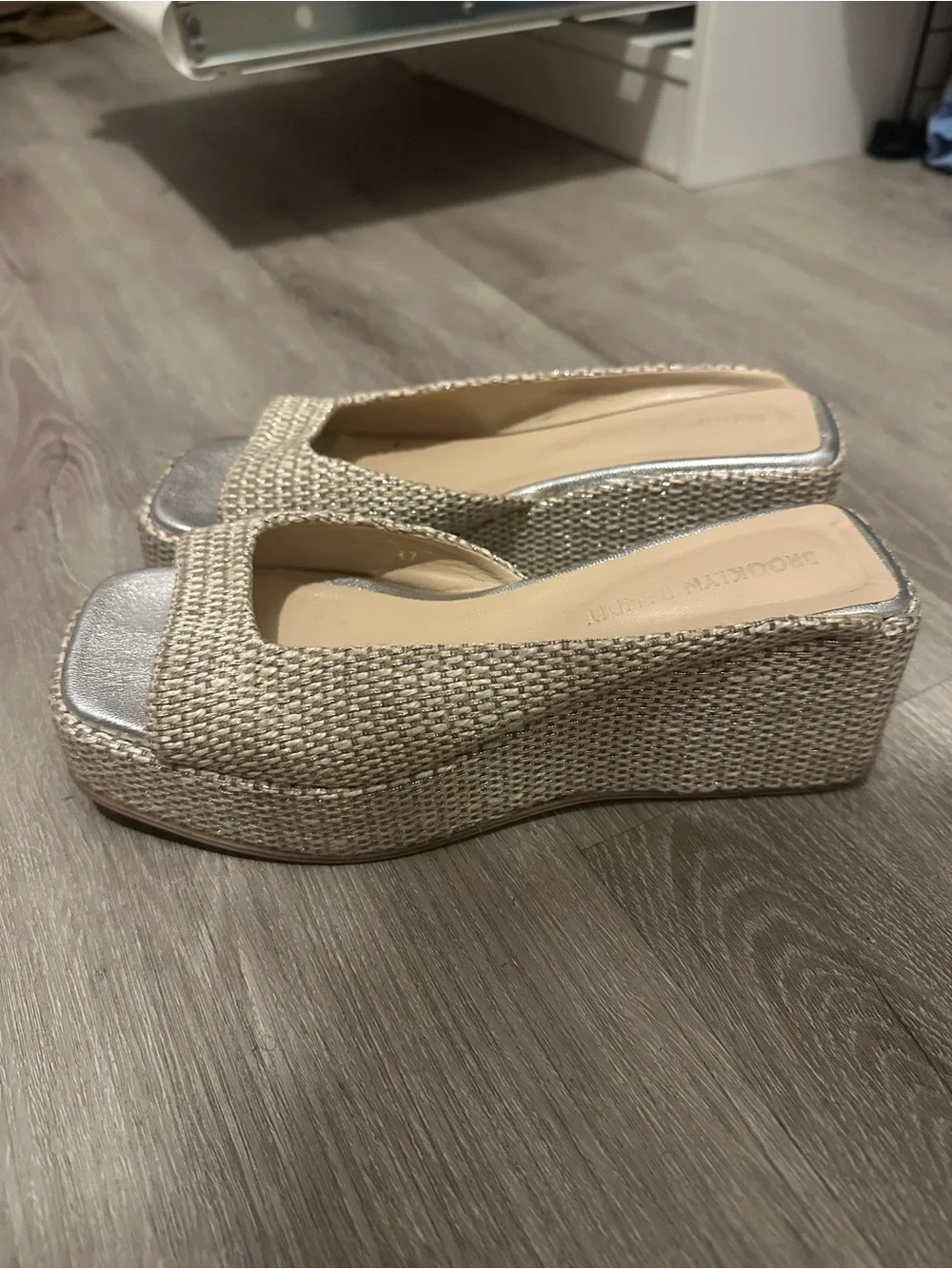 Beige Woven Platform Slide Sandals with Silver Toe - Unbranded